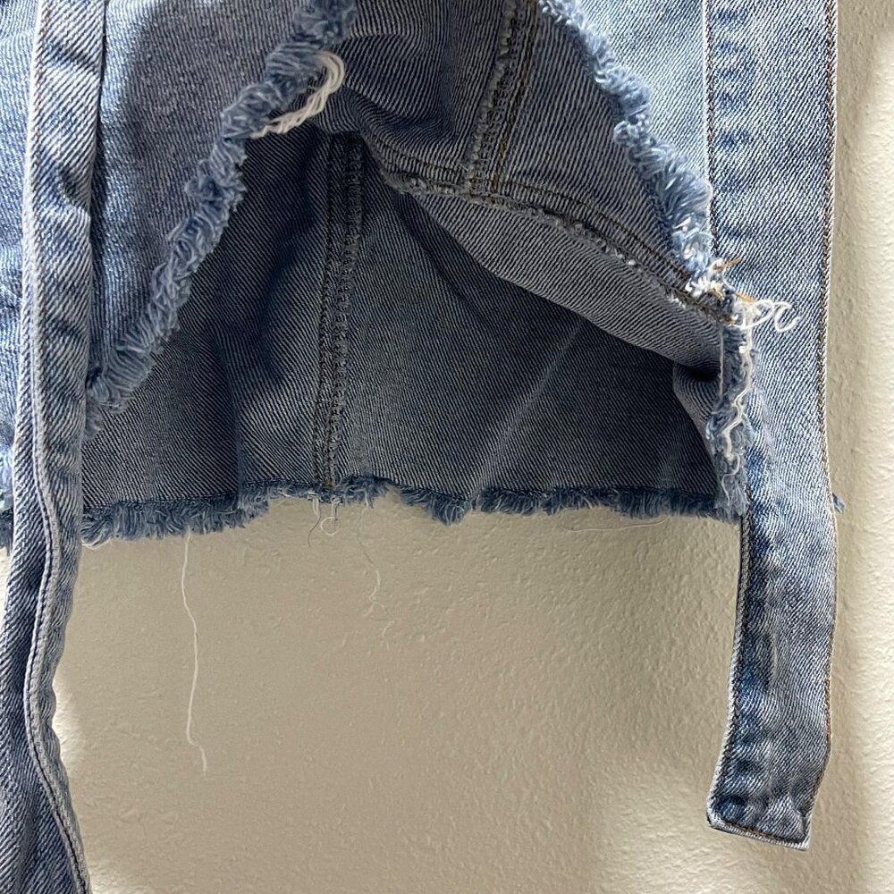 Chelsea & Violet Girls Denim Mini Skirt With Frayed Hem Elastic Waist & Tie Belt - Picture 3 of 11